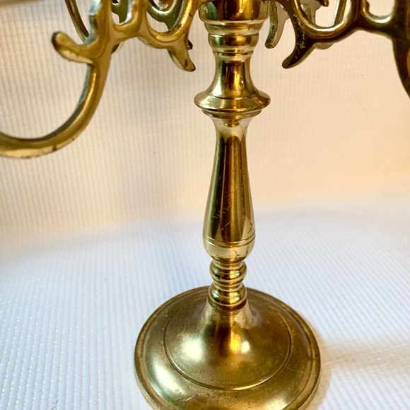 Vintage Shabby Chic Brass Candelabra 5 Arm Cottagecore - Picture 4 of 8